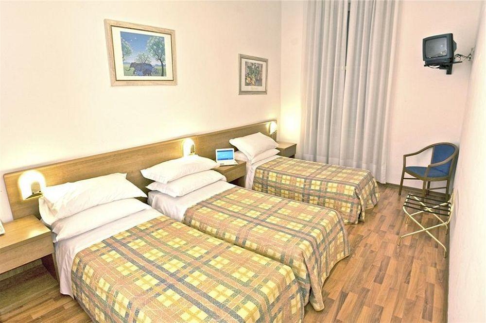 Nuovo Albergo Centro Trieste Exterior photo